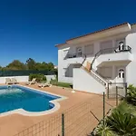 Appartement Remarkable 1-bed In Olhos De Agua Albufeira