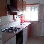 Appartement Remarkable 1-bed In Olhos De Agua *