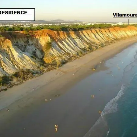 Remarkable 1-bed In Olhos De Agua *