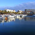 Remarkable 1-bed In Olhos De Agua Daire Albufeira